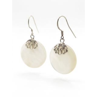 Boucle d'oreilles nacre blanche