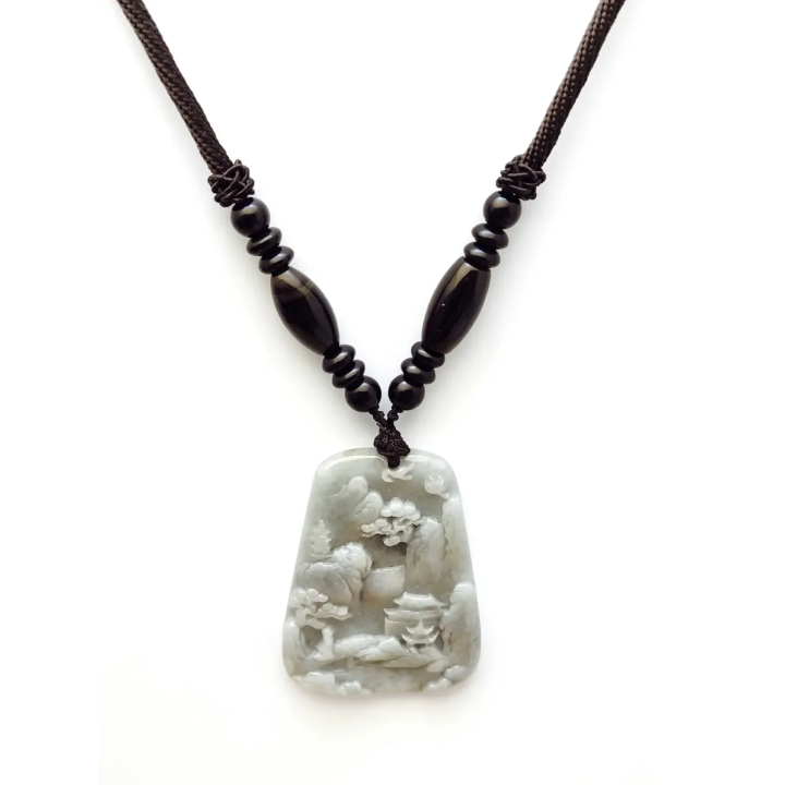 Pendentif Paysage Mythique en Jade Sculpté