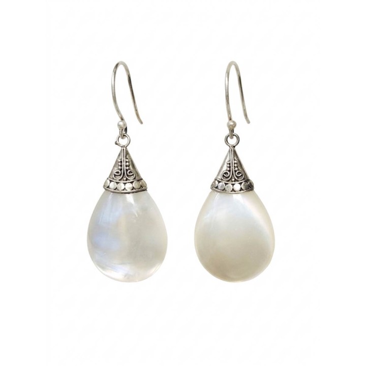 Boucles d’Oreilles en Nacre & Argent
