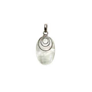 Pendentif en Nacre Naturelle et Argent 925 – Élégance Intemporelle & Énergie Apaisante
